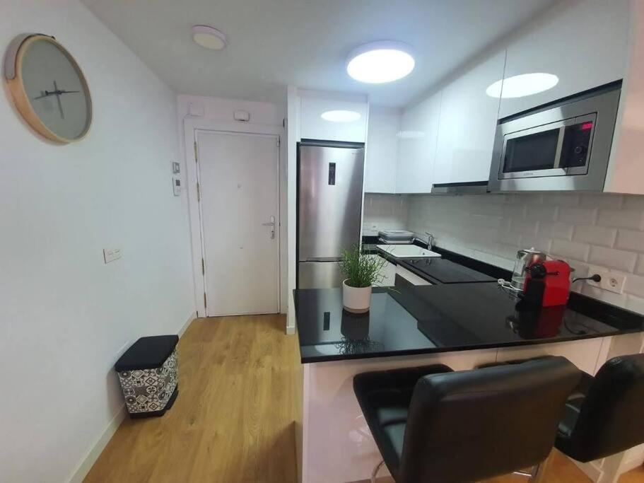 Beautiful Sea Views Cozy Apartment 350 M From Beach Benalmádena Exterior photo
