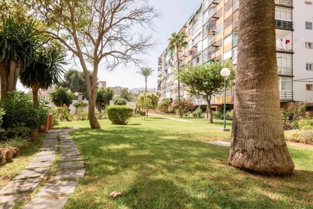 Beautiful Sea Views Cozy Apartment 350 M From Beach Benalmádena Exterior photo