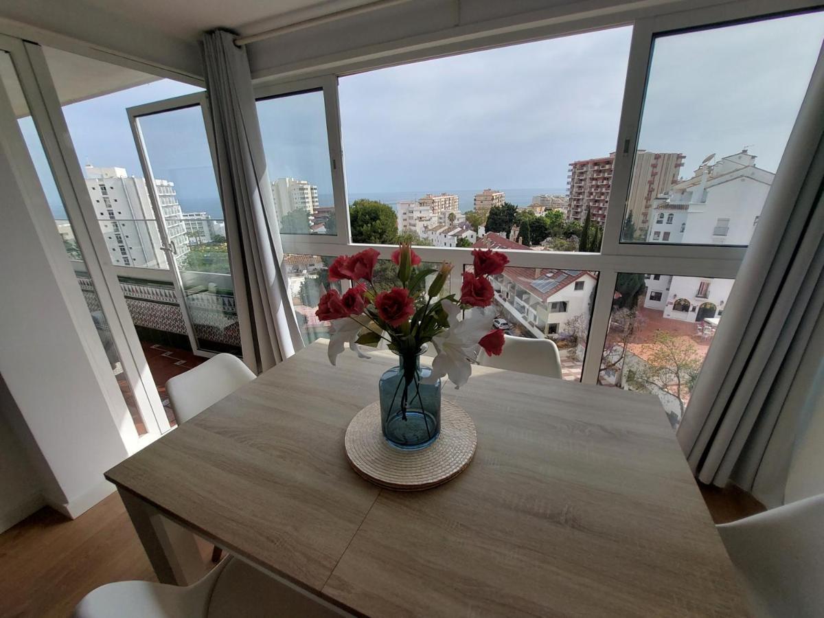 Beautiful Sea Views Cozy Apartment 350 M From Beach Benalmádena Exterior photo